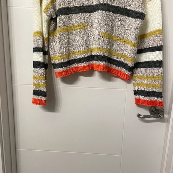 Mystree Multicolor Striped Drop-Shoulder Crewneck Sweater Size Small - Picture 8 of 14